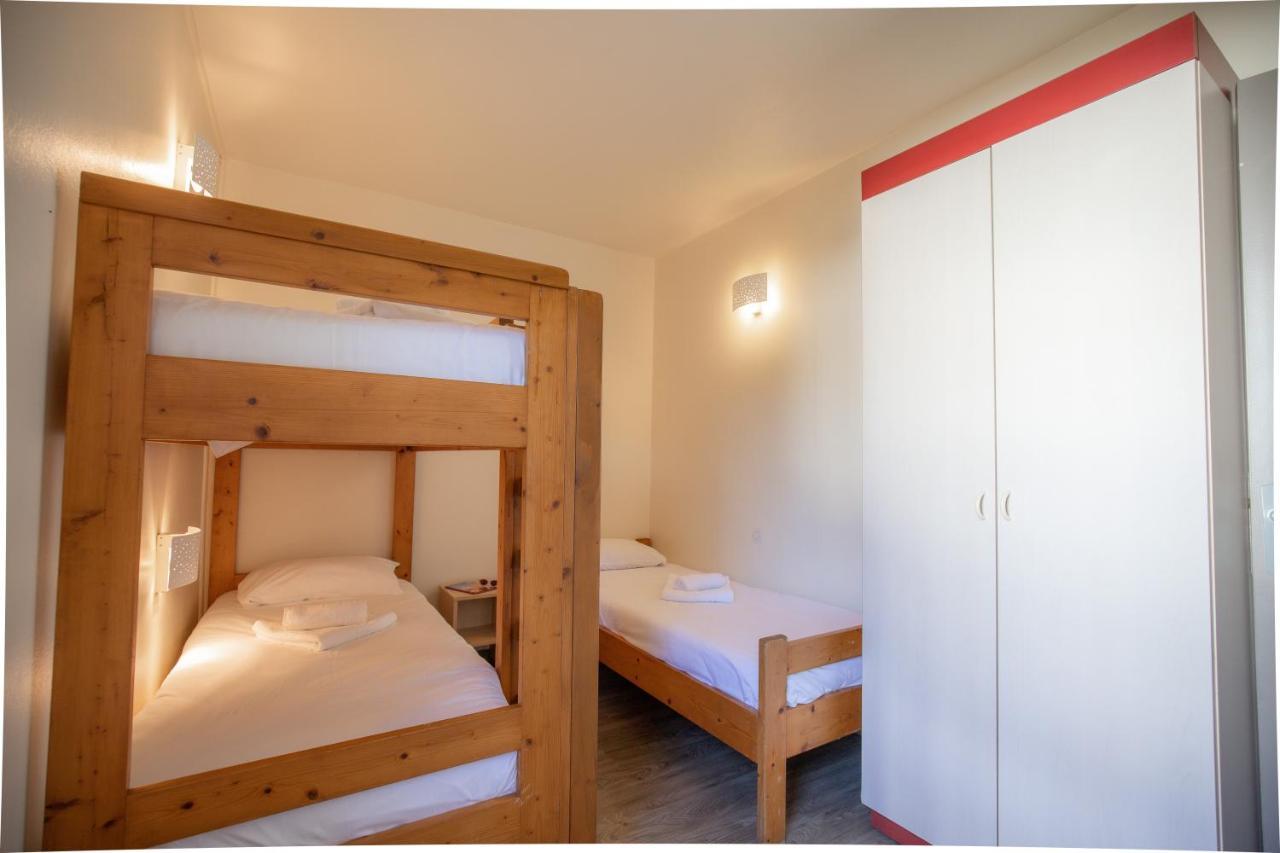 Vvf Pays Basque Saint-Etienne-De-Baigorry Hotel ภายนอก รูปภาพ